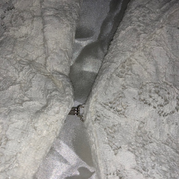 Cream Lace Forever 21 Lined Blazer, Front Pockets - Picture 5 of 11